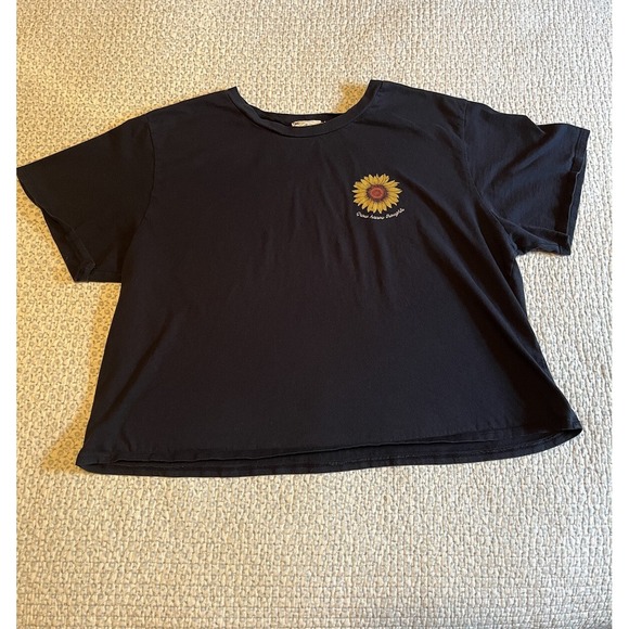 French Pastry Grow Happy Thoughts Crop T-shirt - Picture 1 of 5